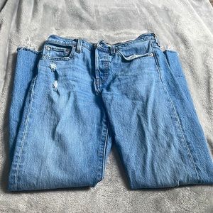 Levi’s “wedgie” jeans